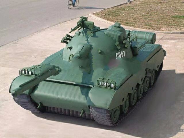 马山军用充气坦克车